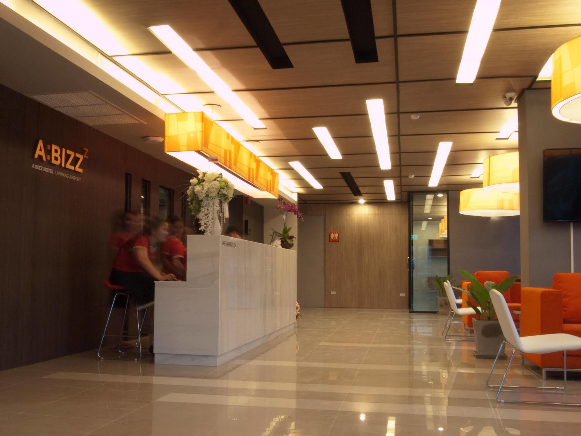 Abizz Hotel Lampang Airport Exterior foto